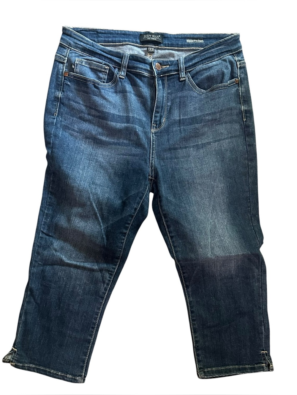 Judy Blue Mid Rise Skinny Fit Capri Jean split Hem JB82274 as 13/31